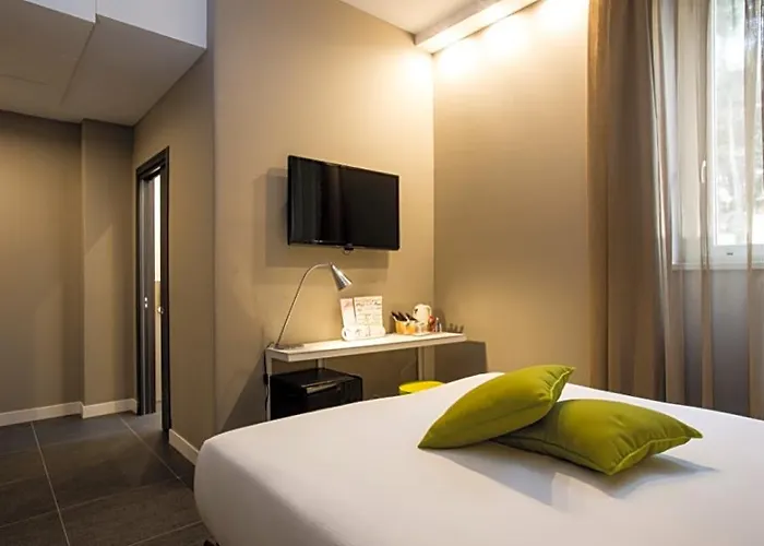 Otel The Guardian 4*