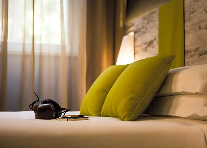 Otel The Guardian